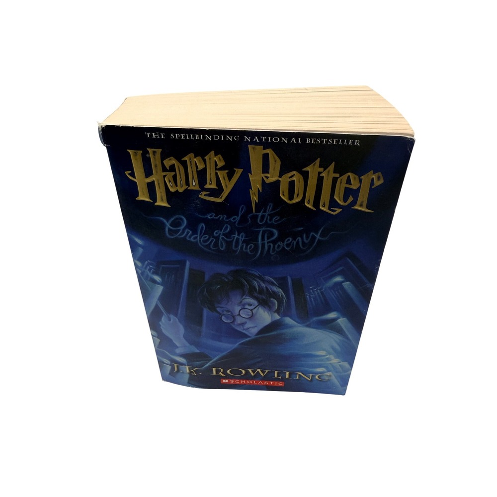 Harry Potter and the Order of the Phoenix J.K. Rowling Softcover 2004 Scholastic